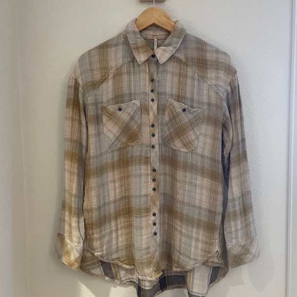 NWOT FREE PEOPLE Year-Round Light Double-Fabric Gauze-Flannel Shirt. - Picture 2 of 6